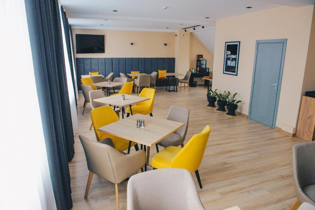 Adeo Hotel Sport & Spa Ruse Esterno foto