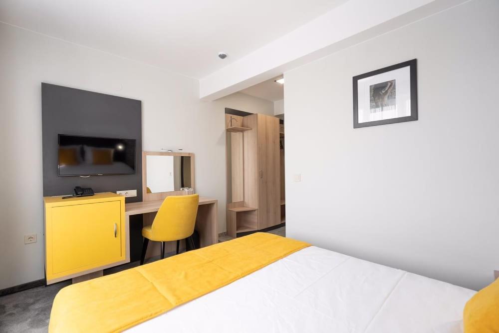 Adeo Hotel Sport & Spa Ruse Esterno foto